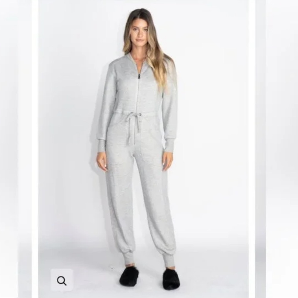 Rivet Utility Maven Jumpsuit Size Medium‎